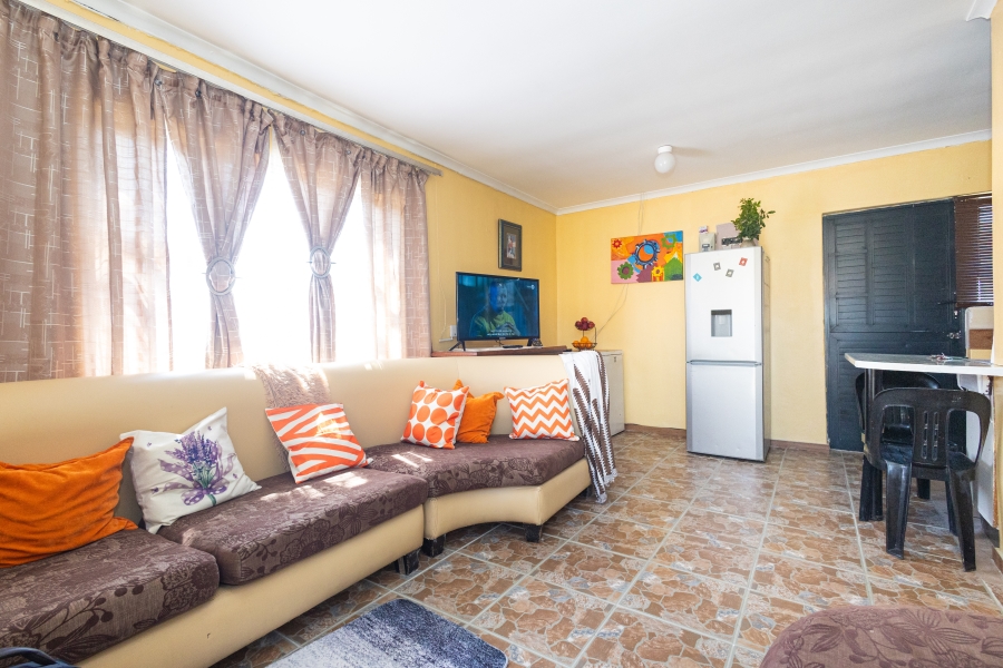 2 Bedroom Property for Sale in Beverly Park Western Cape